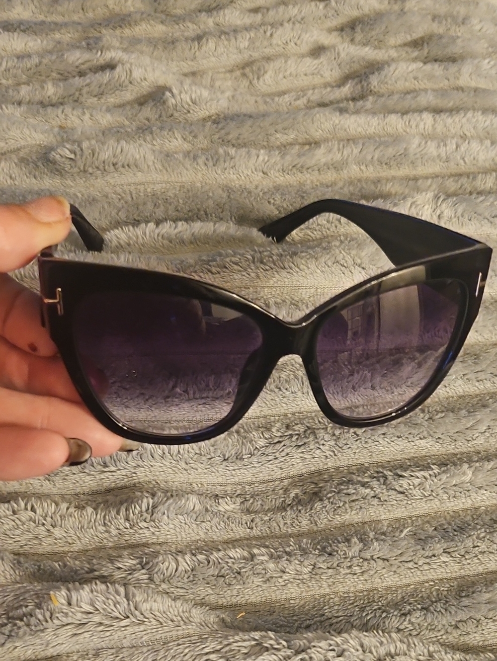 Tom Ford Anoushka Cat-Eye Sunglasses (Style: FT0371 / TF0371, Color Code: 01